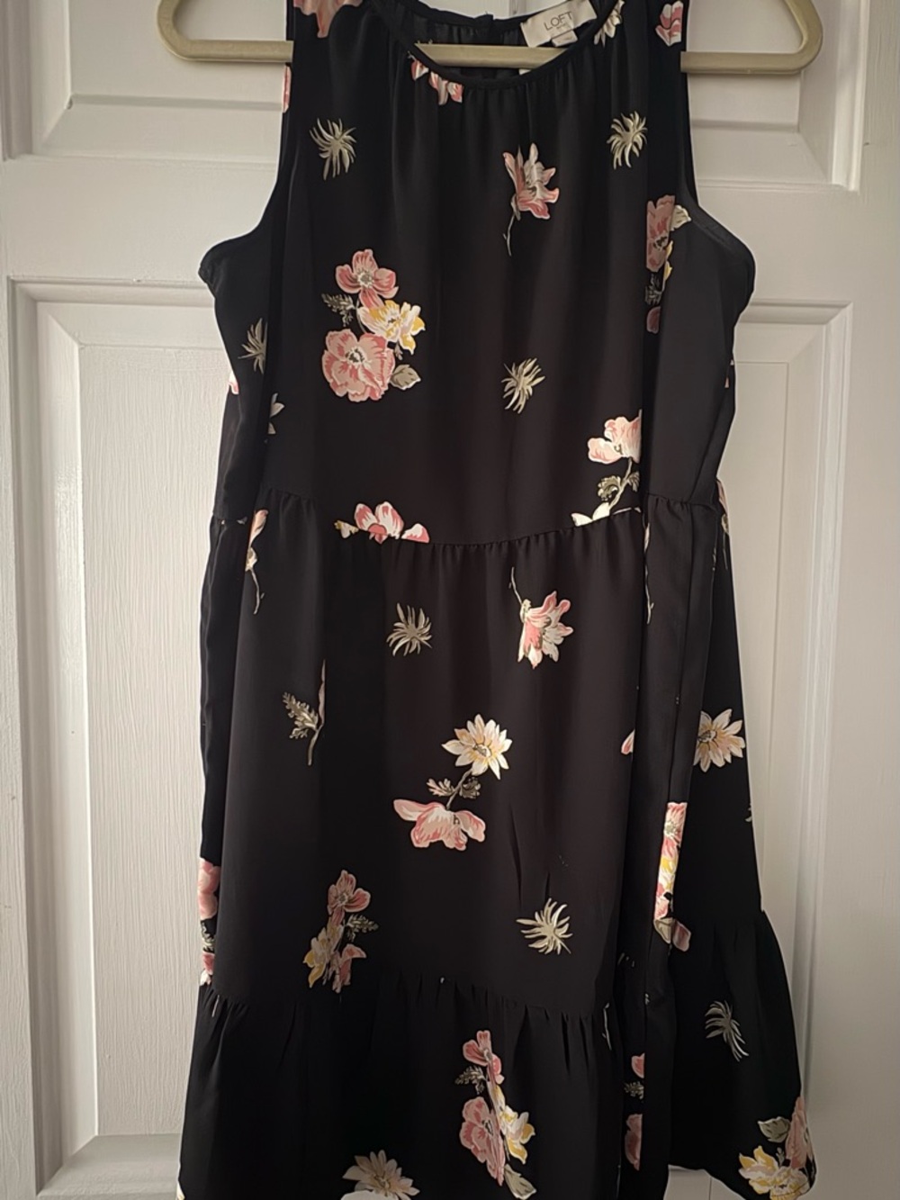 Loft Black Floral Baby Doll Sleeveless Dress Size Large - excellent condition
